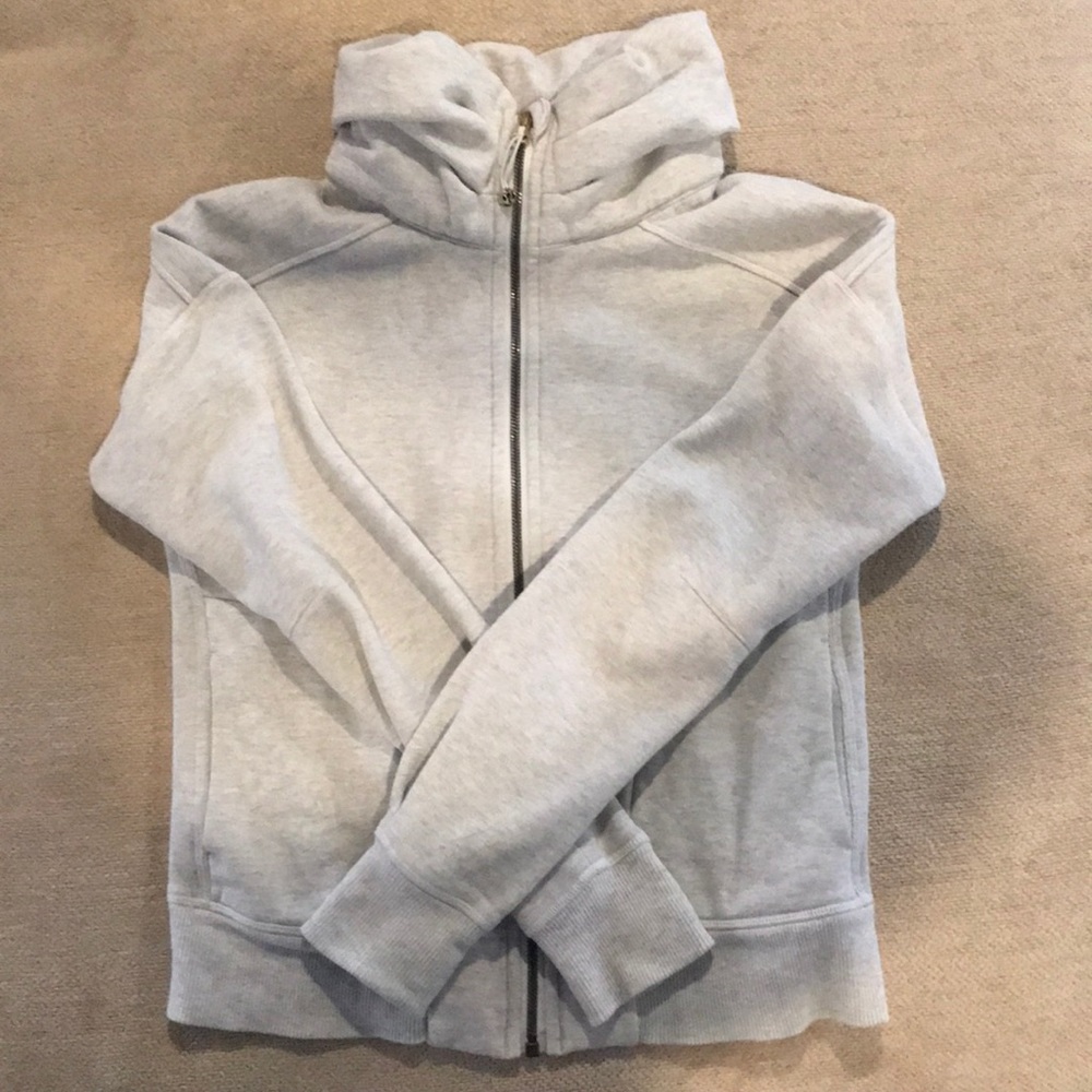 Lululemon Define Jacket in Light Grey- Size 4